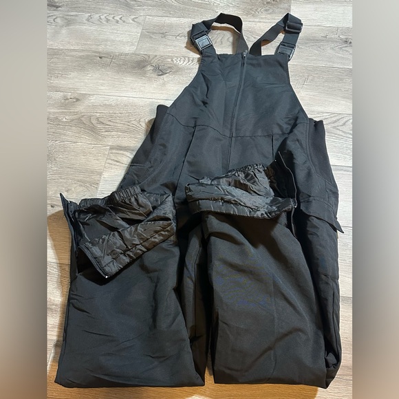 Magellan Women’s Insulated Bib Overalls Size Large - Picture 6 of 12